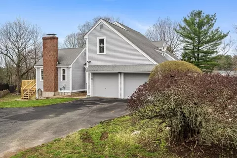Exterior - 20 Blacksmith Way, Saugus, MA 01906 photo 8 of 9