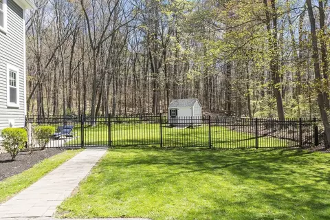 Exterior - 203 Main St, Acton, MA 01720 photo 5 of 13