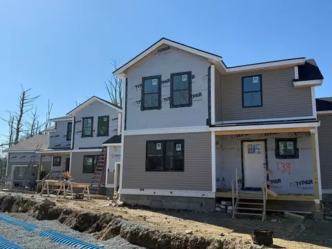 141 Essex St #141, Middleton, MA 01949