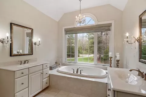 228 Devonshire Way, Lancaster, MA 01523 photo 19