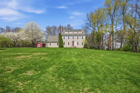 9 Cole Rd, Sterling, MA 01564