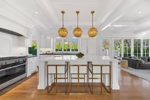 Kitchen - 48 Marshall Rd, Wellesley, MA 02482 photo 2 of 5