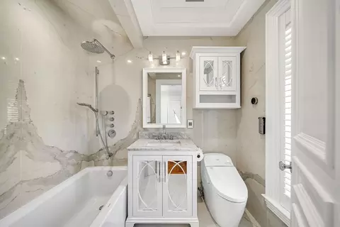 Bath - 48 Marshall Rd, Wellesley, MA 02482 photo 2 of 3