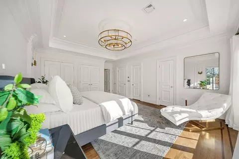 Bedroom - 48 Marshall Rd, Wellesley, MA 02482 photo 6 of 7