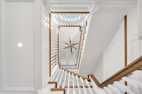 Entry Way - 48 Marshall Rd, Wellesley, MA 02482 photo 3 of 5