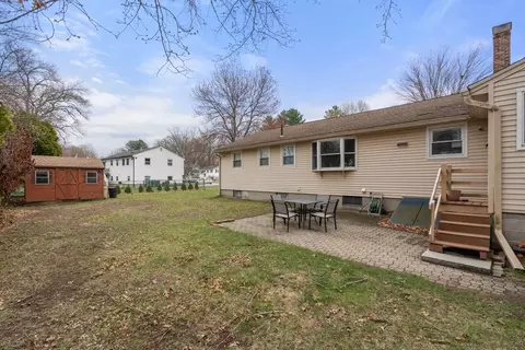 6 Broadview Rd, Lowell, MA 01852 photo 4