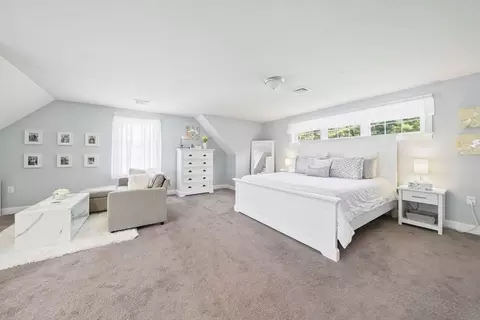 Bedroom - 150 E High St, Avon, MA 02322 photo 1 of 4