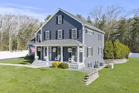 Exterior - 150 E High St, Avon, MA 02322 photo 3 of 6