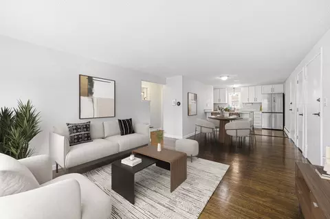 27 Arlington Rd #13, Woburn, MA 01801
