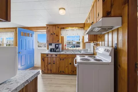 185 Phillips Rd, Bourne, MA 02532 photo 25