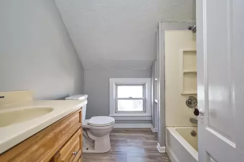 4 Oliver St, Fall River, MA 02724 photo 18