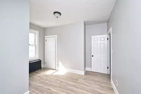4 Oliver St, Fall River, MA 02724 photo 13
