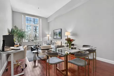 30 Monument Sq #210, Boston, MA 02129