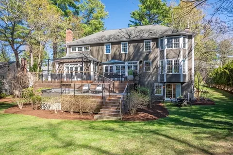 Exterior - 89 Green St, Needham, MA 02492 photo 8 of 10
