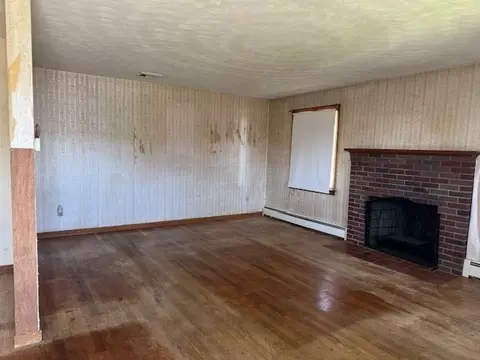 79 Chilmark St, Worcester, MA 01604 photo 11