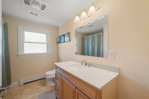 126 Hanscom Ave, Reading, MA 01867 photo 10