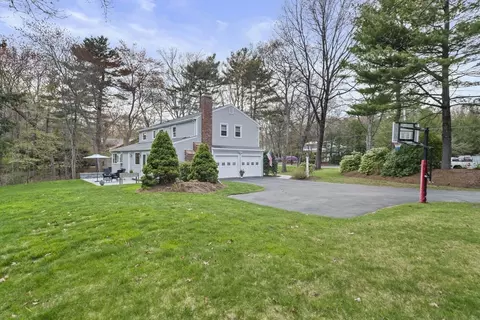 Exterior - 30 Mallard Dr, Sharon, MA 02067 photo 6 of 6