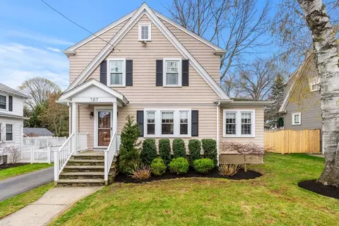 387 Upham St, Melrose, MA 02176