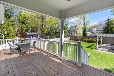 11 Fairlawn St, Needham, MA 02492 photo 34