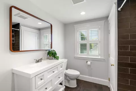 11 Fairlawn St, Needham, MA 02492 photo 22