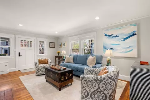 11 Fairlawn St, Needham, MA 02492 photo 16