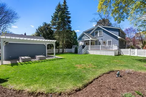 11 Fairlawn St, Needham, MA 02492 photo 40