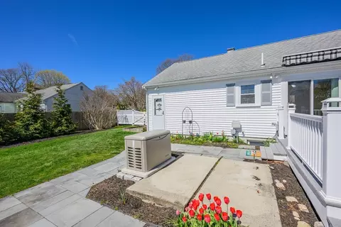 136 Sheaffer Rd, Centerville, MA 02632 photo 38