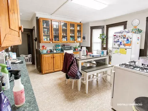 35 Windham St, Worcester, MA 01610 photo 31
