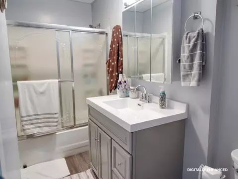 35 Windham St, Worcester, MA 01610 photo 12