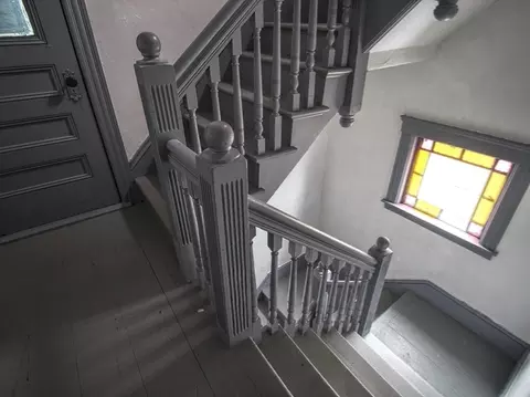 Entry Way - 85 Harlem St, Worcester, MA 01610 photo 1 of 2