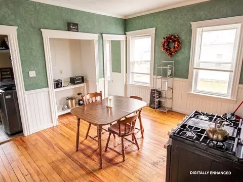 Dining - 85 Harlem St, Worcester, MA 01610 photo 2 of 2