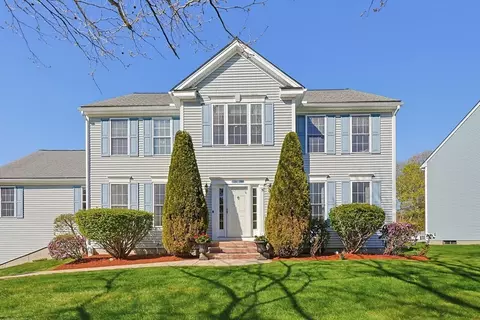 73 Independence Ln, Ashland, MA 01721