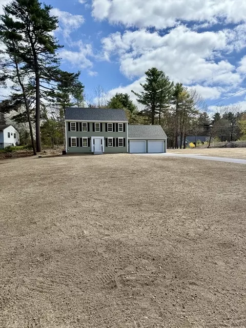 1 Dudley Rd # A, Townsend, MA 01469