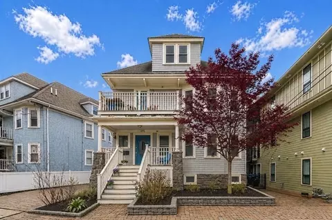 870 South St #2, Roslindale, MA 02131