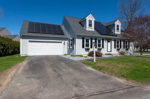 26 Juniperwood Dr, Haverhill, MA 01832