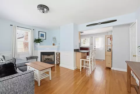 2 Tremont Pl #2, Somerville, MA 02143