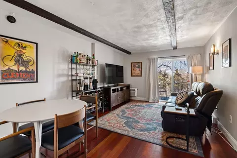 103 Newman Rd #7, Malden, MA 02148