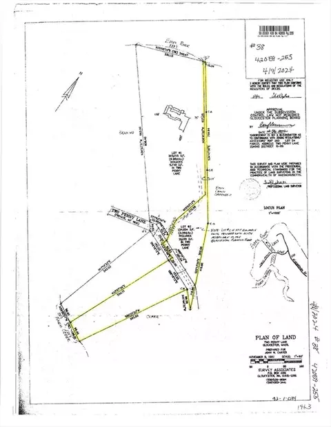 19 Two Penny Ln, Gloucester, MA 01930 photo 2