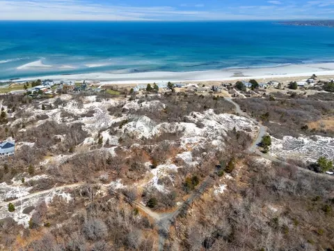 19 Two Penny Ln, Gloucester, MA 01930 photo 6