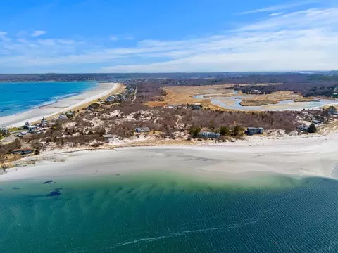 19 Two Penny Ln, Gloucester, MA 01930 photo 5