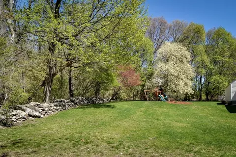 15 Maple Ln, Framingham, MA 01702 photo 34