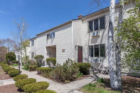 405 Great Rd #12, Acton, MA 01720