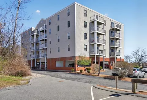86 E Howard #204, Quincy, MA 02169