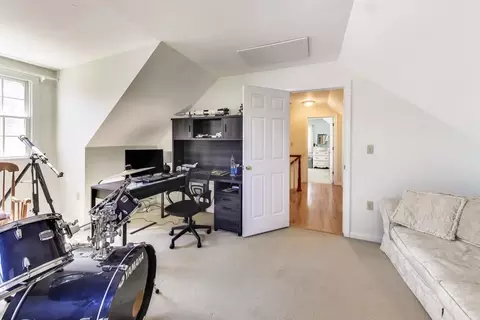 Bedroom - 101 River Rd, Hanover, MA 02339 photo 4 of 4