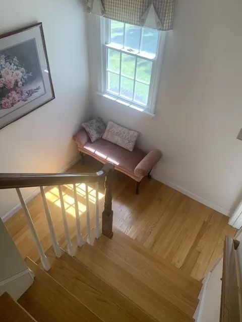 Entry Way - 101 River Rd, Hanover, MA 02339 photo 5 of 5