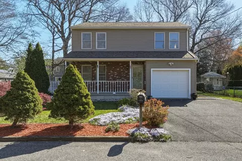 130 Arnold St, Ludlow, MA 01056