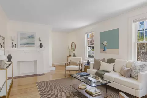220 Hillside Ave, Arlington, MA 02476 photo 6