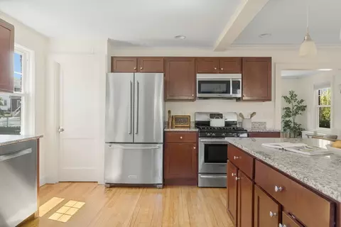 220 Hillside Ave, Arlington, MA 02476 photo 13