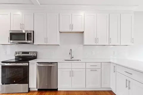10 Windsor St #C, Worcester, MA 01605 photo 9
