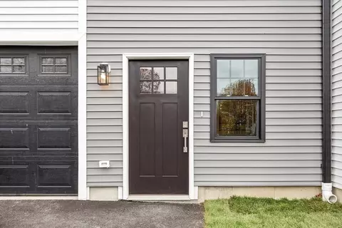 10 Windsor St #C, Worcester, MA 01605 photo 35